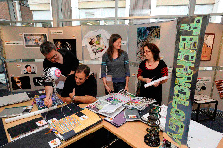 Judges for Imagining The Brain art competition 2008
